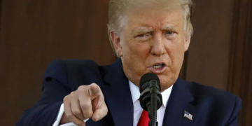 Donald Trump Contrato A Un Doble De Barack Obama Para Despedirlo