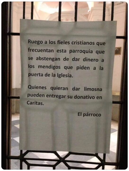 Los Curas Y Su Amor Fraternal