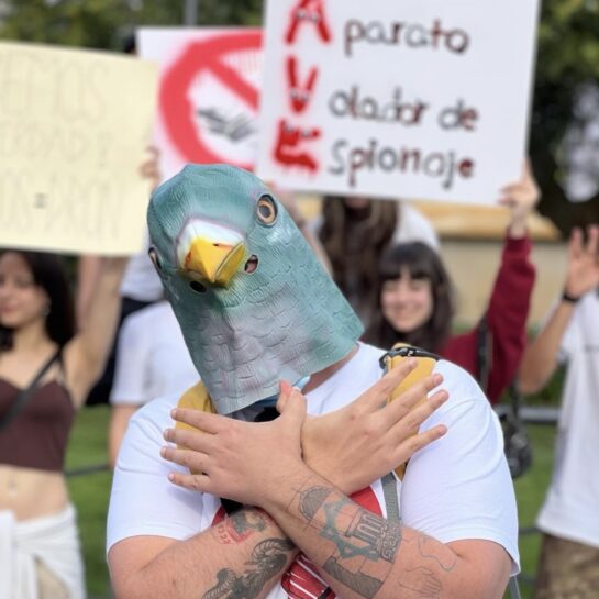 En Barcelona Hubo Una Manifestacion Antipajarista Y Estas Son Las Mejores Fotos Y Momentos