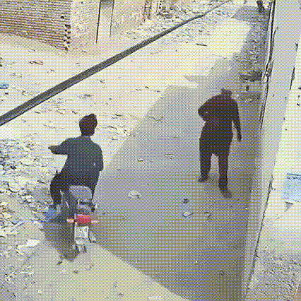 1727344586 Nx6q0kj4kk1