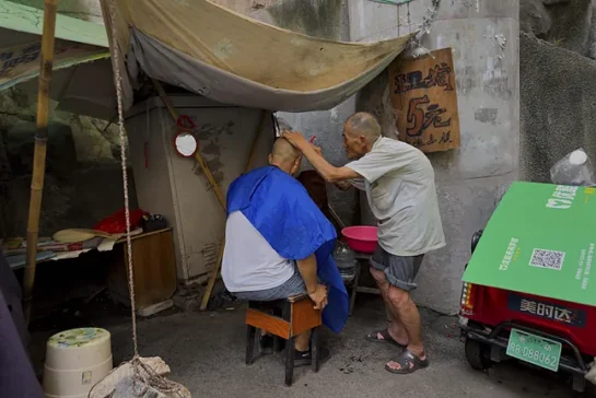 En China se les está cayendo el pelo a puños. 9 En China Se Les Esta Cayendo El Pelo A Punos