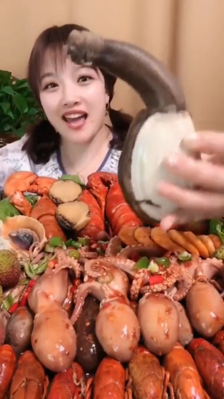 Como Les Gusta Comer Chingaderas A Los Chinos