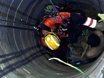Cae En Un Pozo Y Pasa Tres Dias Atrapado Porque Los Vecinos Confundieron Sus Gritos Con Los De Un Fantasma