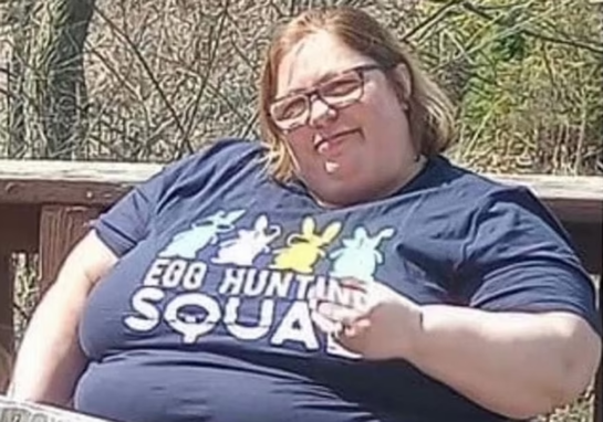 Seis años de cárcel para una madre de 154 kilos que mató a su hijo adoptivo tras sentarse encima como castigo. 3 Seis Anos De Carcel Para Una Madre De 154 Kilos Que Mato A Su Hijo Adoptivo Tras Sentarse Encima Como Castigo