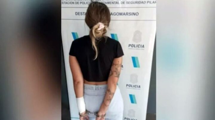 encontro a su novio teniendo relaciones con otra mujer quiso prenderles fuego pero incendio su casa
