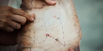 Detienen A Un Grupo Criminal Que Consiguio Mas De 118 Millones Vendiendo Mapas Del Tesoro Falsos