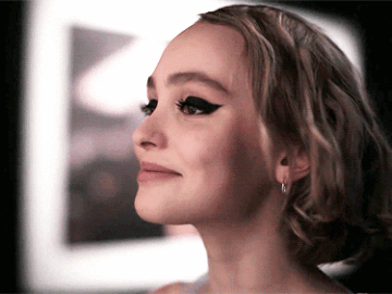 Felices 26 Lily Rose Depp 22 Gifs