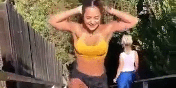 Exprimirias Su Top En Tu Boca