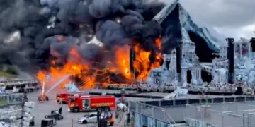 Se Incendia El Escenario Principal De Tomorrowland A Dos Dias Del Inicio Del Festival