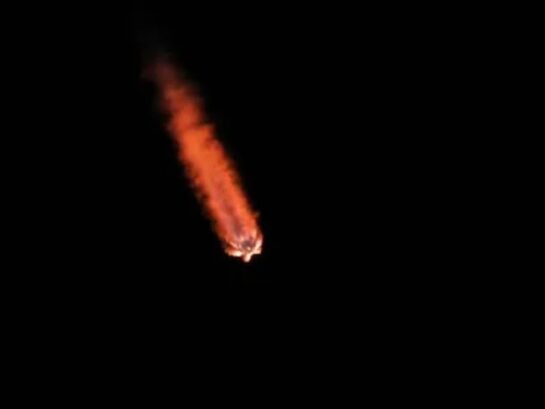 Una Capsula Espacial Que Llevaba Marihuana Y Los Restos De 166 Personas Se Estrello En El Oceano Pacifico