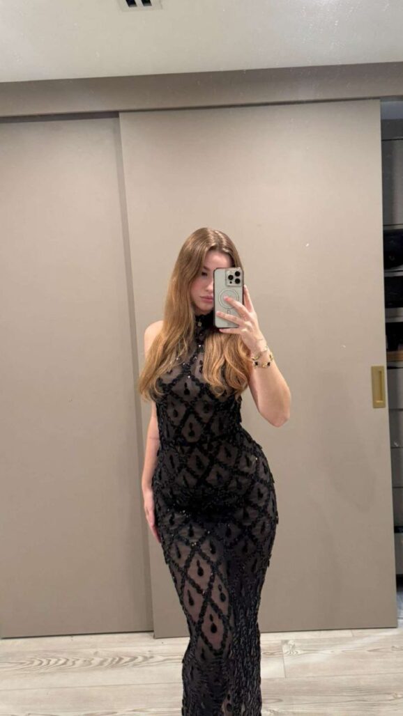 photo 2025 10 09 23 58 43