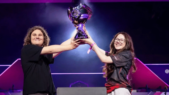 Una mujer transgénero ganó torneo de FORTNITE exclusivo para mujeres. 1 sdfsdfsdfsdf 1