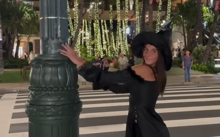 Feliz Noche de Brujas, happy Halloween!!