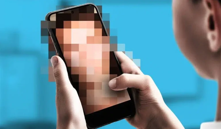 Pornhub pierde el 77% de sus visitantes de Reino Unido desde que el país obliga a mostrar un documento de identidad para demostrar que son mayores de 18 años.