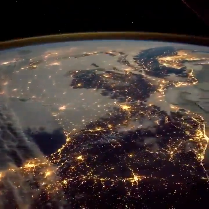 Nuestro planeta de noche... 1 videoframe 5146