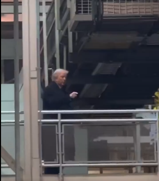 Trabajador de FORD le grito a Donald Trump, "PROTECTOR DE PEDOFILOS". 1 Captura de pantalla 2026 01 13 221955