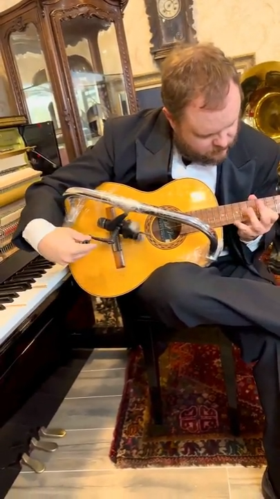 Lord Vinheteiro, The Godfather. 1 videoframe 13316