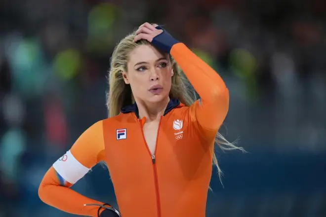 Pagan 200.000 dólares por el traje de patinaje de Jutta Leerdam con el que ganó el oro. 3 6991fc927f97b1