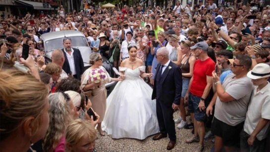 Miles de personas asistieron a una boda en Portugal pensando que era la de Cristiano Ronaldo. 5 HPRici4W0AAUURQ1